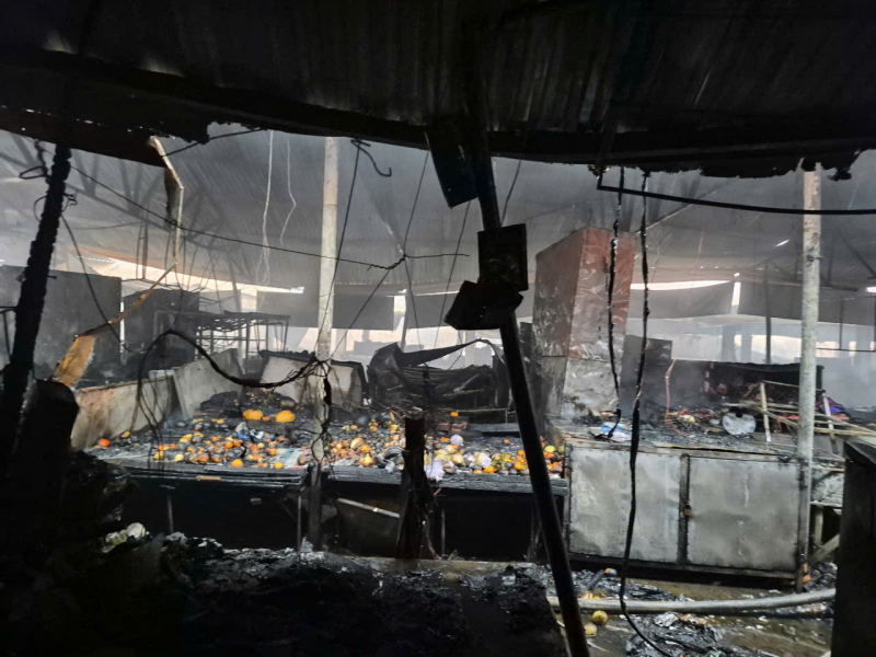 Chợ Xanh tan hoang sau hỏa hoạn: Cảnh báo nguy cơ cháy khi không có người trông coi